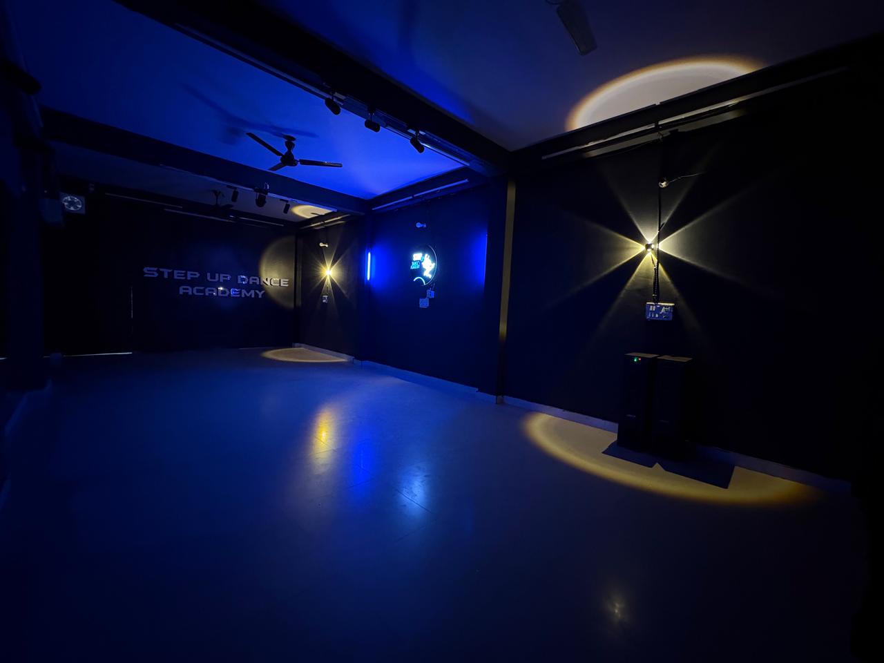 Studio 11